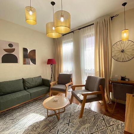 אלמטי Апартаменты В Esentai City מראה חיצוני תמונה